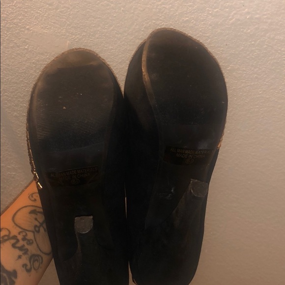 ✨ Sexy Faux Suede & Studded Platform Stiletto ✨ - Picture 3 of 4